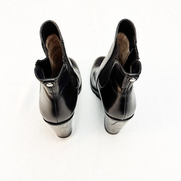 Michael Kors Thea Leather Wedge Boot, Size 11M, NWOT, Excellent Condition - Picture 5 of 5